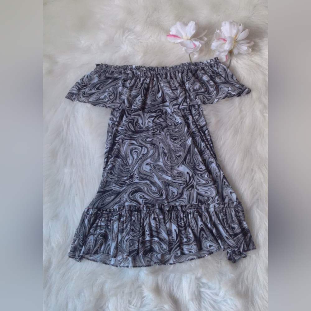 MICHAEL Michael Kors Off-Shoulder Blouse Size S